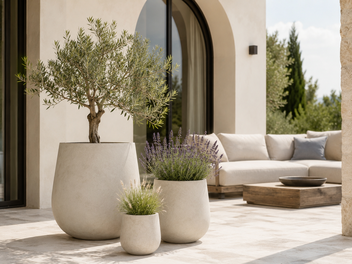 Large round smooth white fiber clay pots for villa patio plants